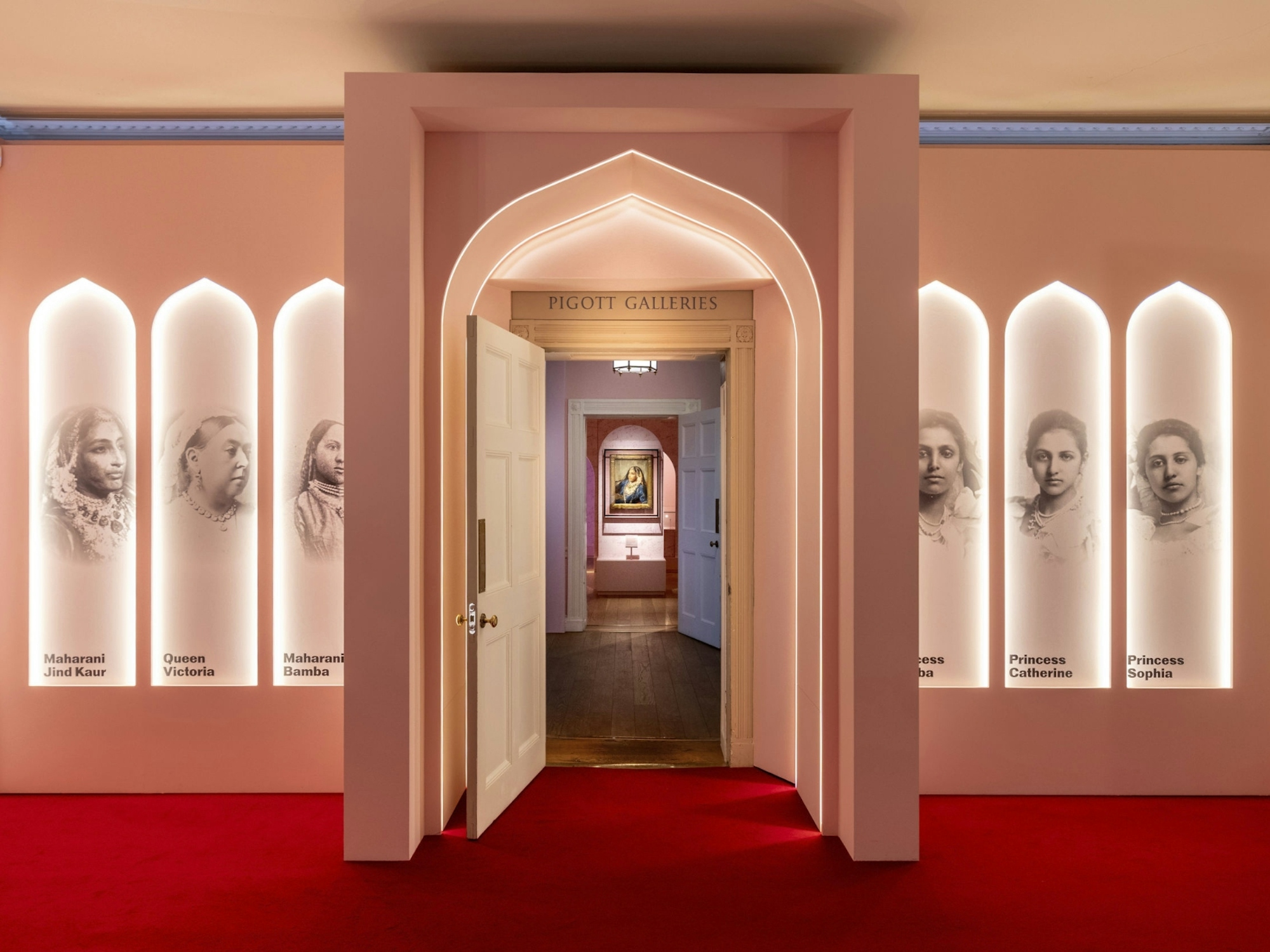 Speaking with the curators of Kensington Palace's new exhibition about ...